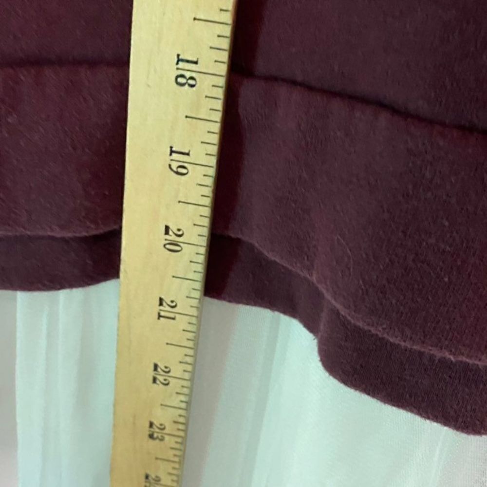 PINK maroon hooded pullover  - Picture 6 of 6